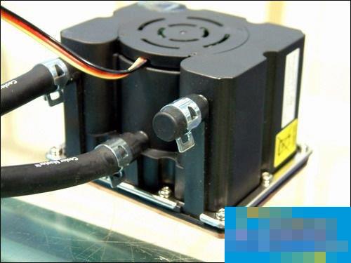水冷散热器是什么原理？水冷可以带给机箱多大的散热作用？