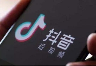 抖音拍摄出少女小辫子特效视频的操作步骤介绍