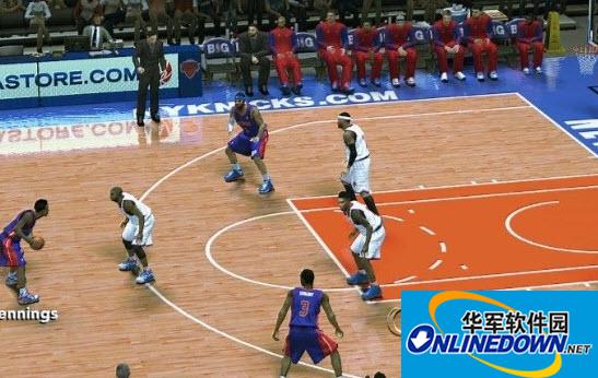 NBA2K14不看人传球操作方法详解